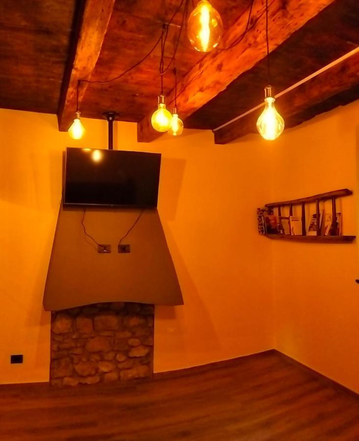 Vila La Cascina Della Vigna Del Viandante Abbadia Lariana Exteriér fotografie